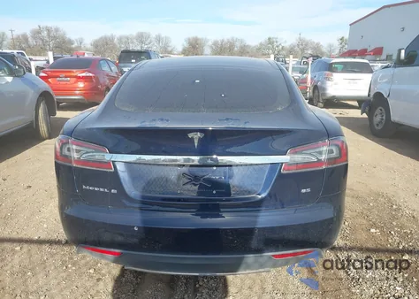 2014 Tesla Model S from USA, damaged, VIN 5YJSA1H19EFP60722